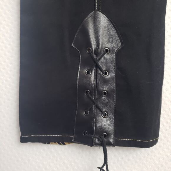 Womens Western Rodeo Bootcut Jeans Black w/ Gold Embroidery & Faux Leather Sz 22 - Picture 10 of 14